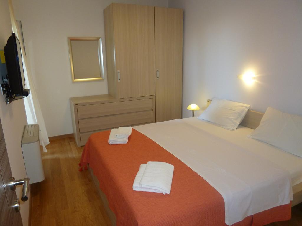 Apartments Jukic Klis Екстериор снимка