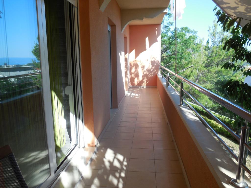 Apartments Jukic Klis Екстериор снимка